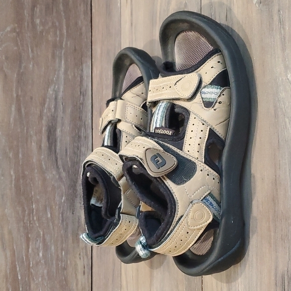 Footjoy Men's Golf Sandals Model 48786 Beige Straps Size 7M outdoor - Picture 2 of 11